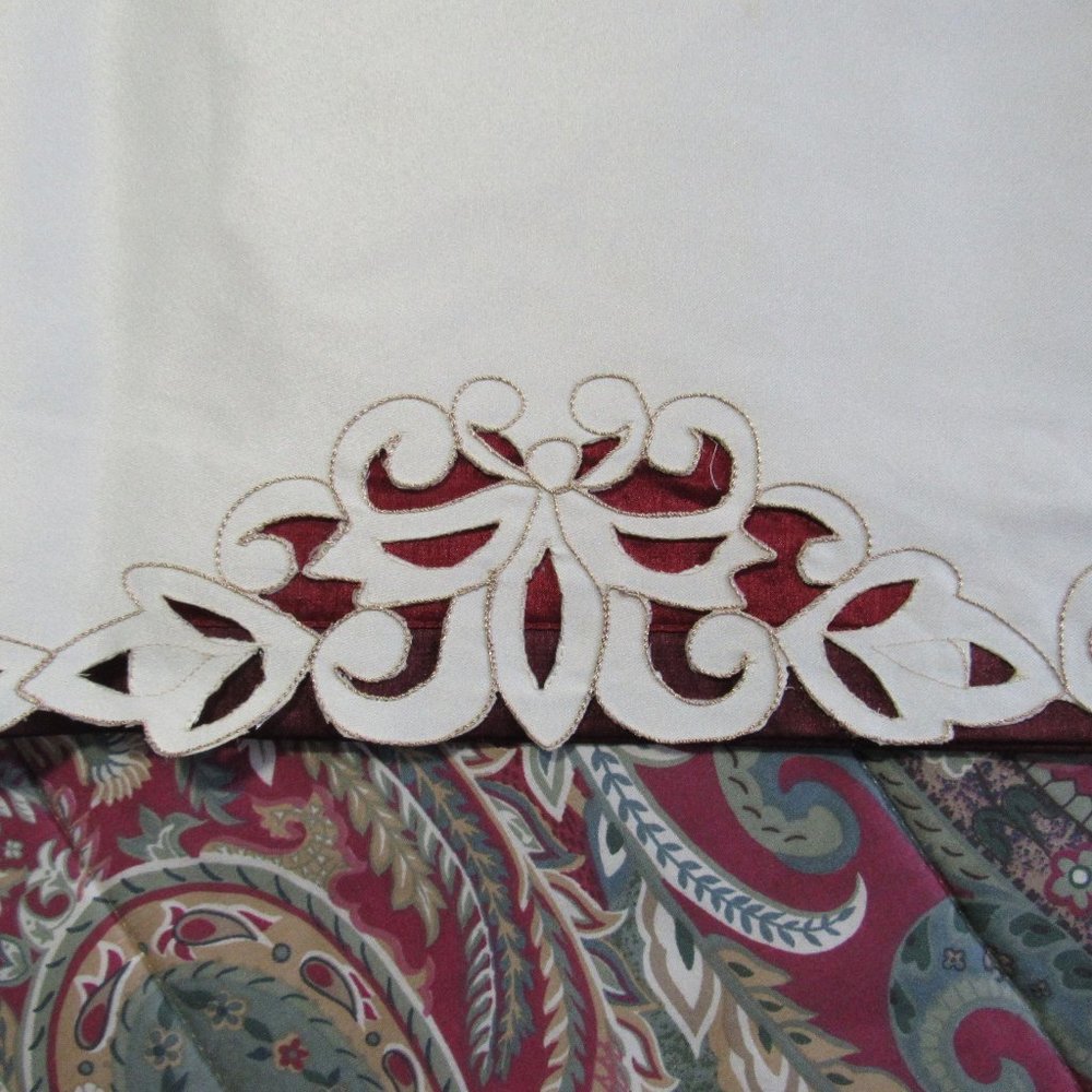 TABLE  2-PIECE RUNNER - Picture 5 of 10